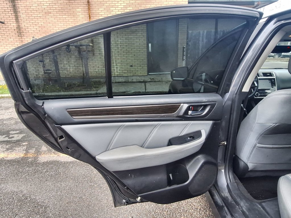2018 Subaru LEGACY 3.6R Limited | Roof | Nav | Cam | USB in Saint John, New Brunswick - 35 - w1024h768px