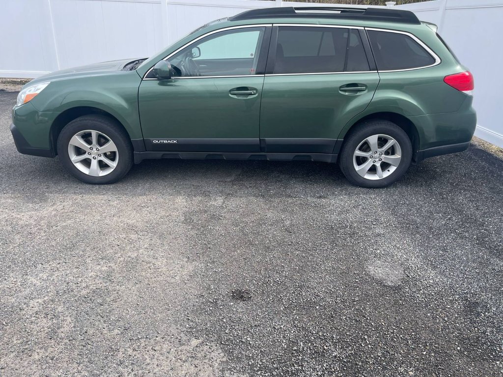 2014 Subaru Outback 2.5i w/Limited & EyeSight | Leather | SunRoof | in Saint John, New Brunswick - 6 - w1024h768px