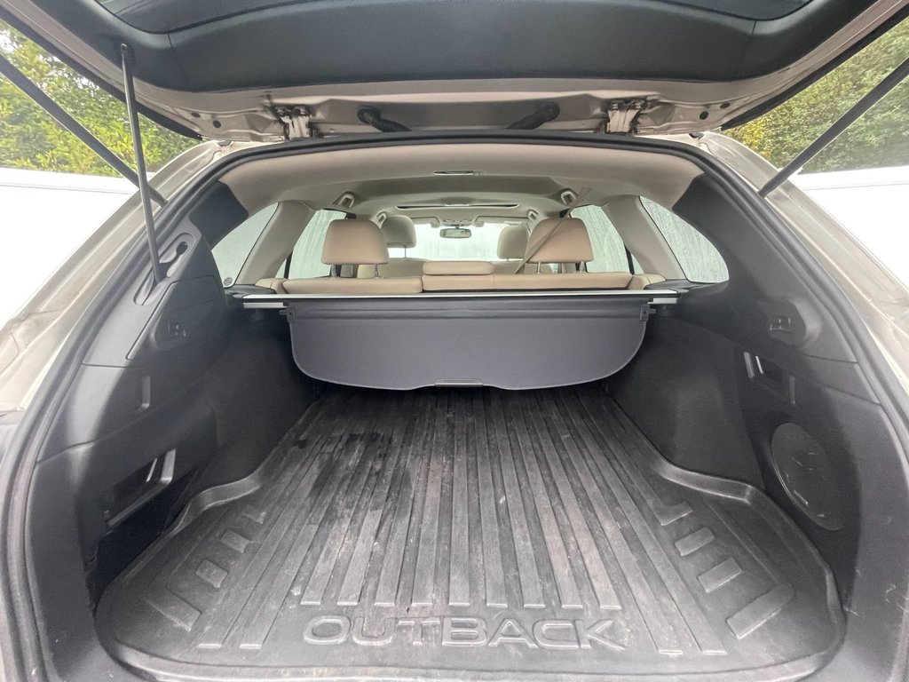 2015 Subaru Outback 3.6R Ltd | Leather | Sunroof | Nav | Cam | USB in Saint John, New Brunswick - 33 - w1024h768px