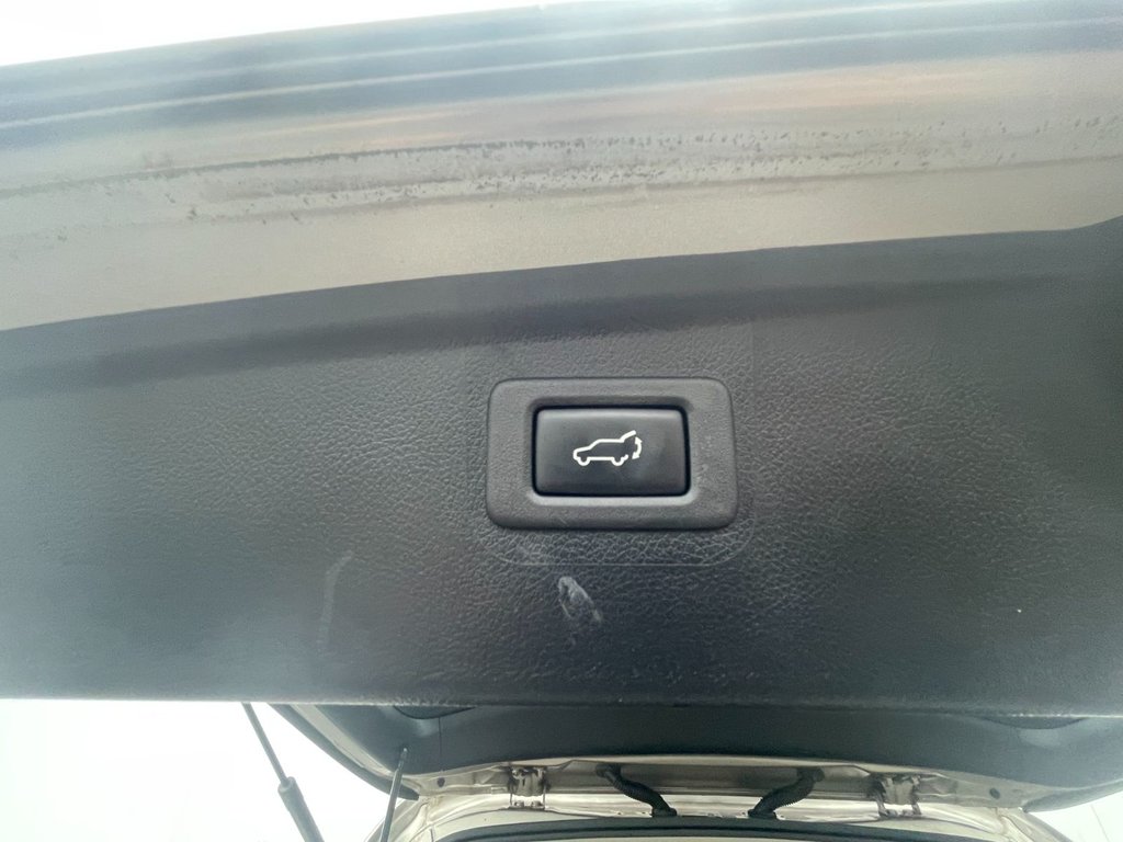 2015 Subaru Outback 3.6R Ltd | Leather | Sunroof | Nav | Cam | USB in Saint John, New Brunswick - 34 - w1024h768px