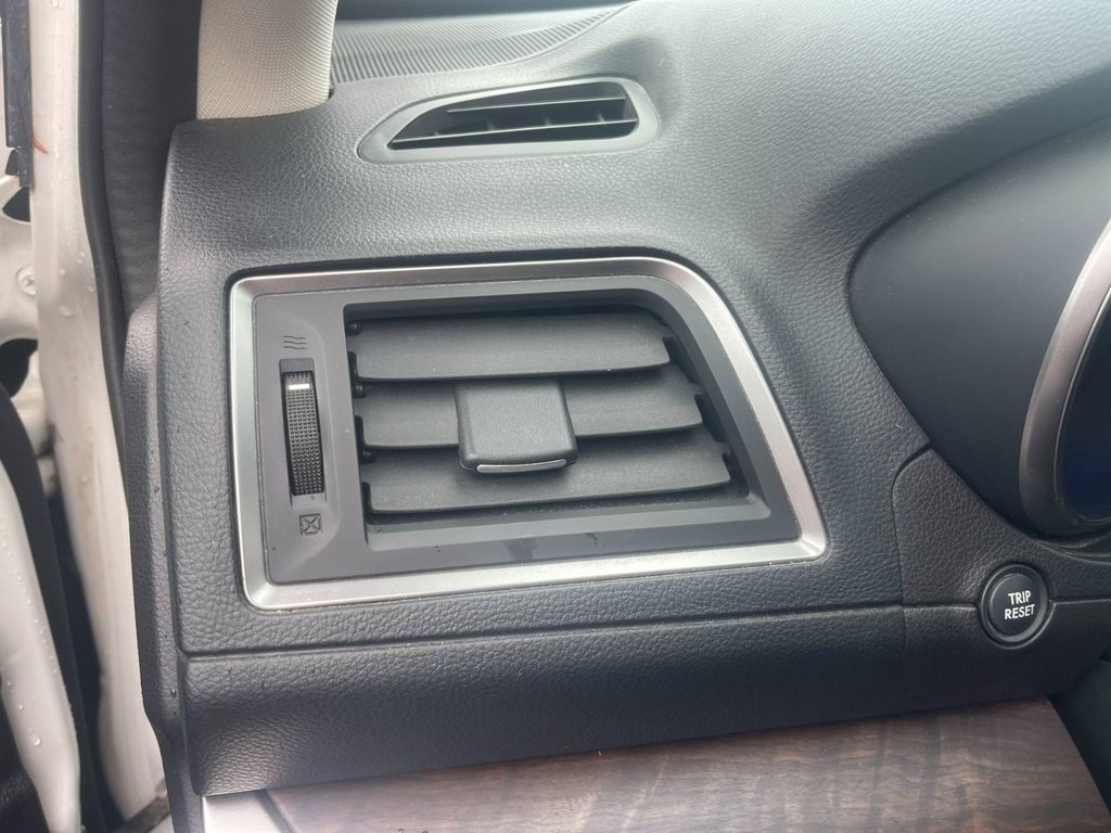 2017 Subaru Outback Limited | Leather | SunRoof | HtdSeat | Cam | USB in Saint John, New Brunswick - 17 - w1024h768px