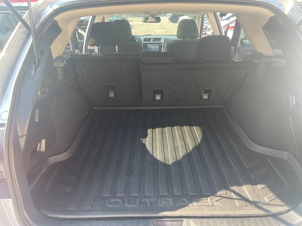 Outback Touring | SunRoof | Cam | USB | HtdSeats | Keyless 2018 à Saint John, Nouveau-Brunswick - 11 - w1024h768px