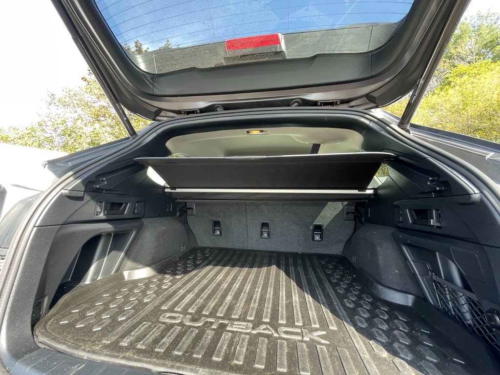 2022 Subaru Outback Touring | Roof | Cam | USB in Saint John, New Brunswick - 36 - w1024h768px
