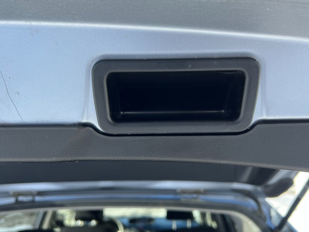 2013 Subaru XV Crosstrek Touring | USB | HtdSeats | Keyless | Cruise in Saint John, New Brunswick - 59 - w1024h768px