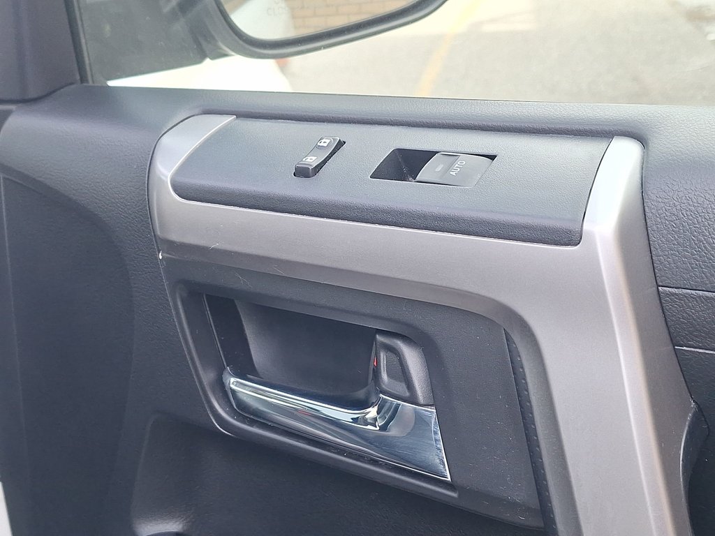 2018 Toyota 4Runner LIMITED | Leather | Roof | Cam | USB in Saint John, New Brunswick - 46 - w1024h768px