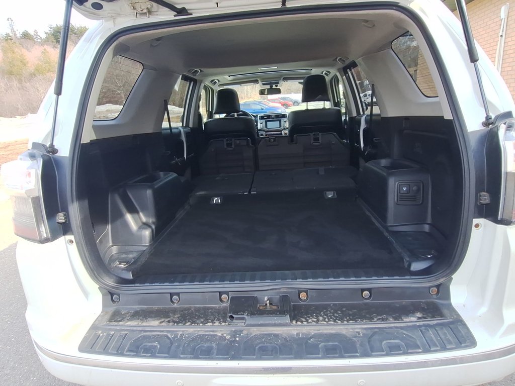 2018 Toyota 4Runner LIMITED | Leather | Roof | Cam | USB in Saint John, New Brunswick - 37 - w1024h768px