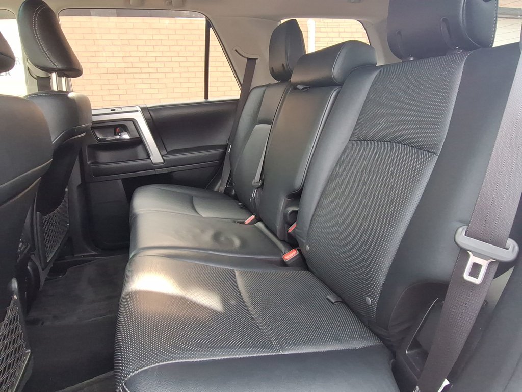 2018 Toyota 4Runner LIMITED | Leather | Roof | Cam | USB in Saint John, New Brunswick - 32 - w1024h768px