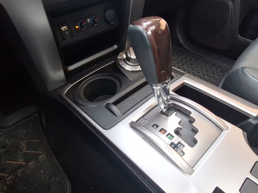 2018 Toyota 4Runner LIMITED | Leather | Roof | Cam | USB in Saint John, New Brunswick - 29 - w1024h768px