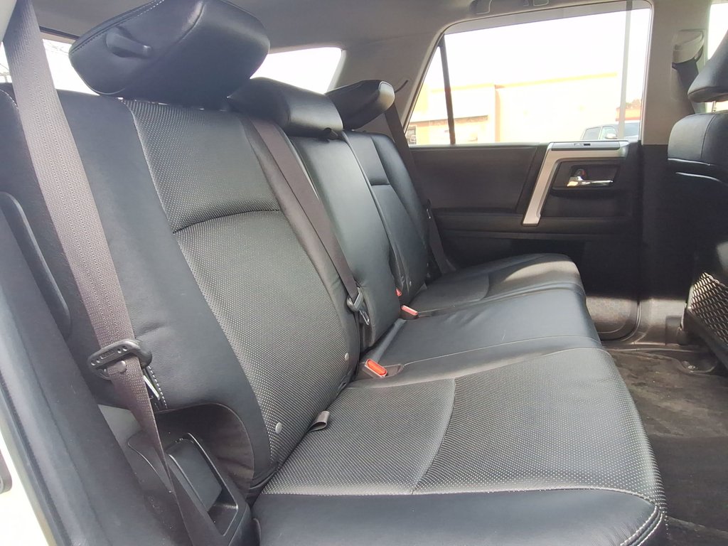 2018 Toyota 4Runner LIMITED | Leather | Roof | Cam | USB in Saint John, New Brunswick - 39 - w1024h768px