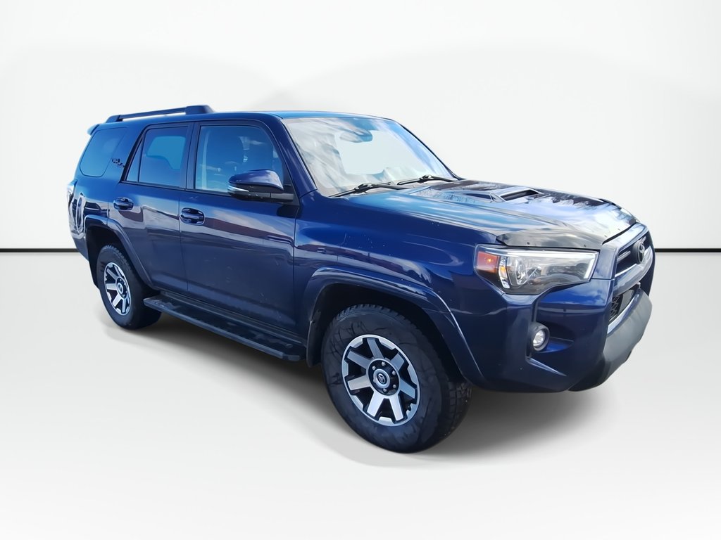 Toyota 4Runner TRD OFF ROAD | Roof | USB | Warranty to May 2022 2022 à Saint John, Nouveau-Brunswick - 1 - w1024h768px
