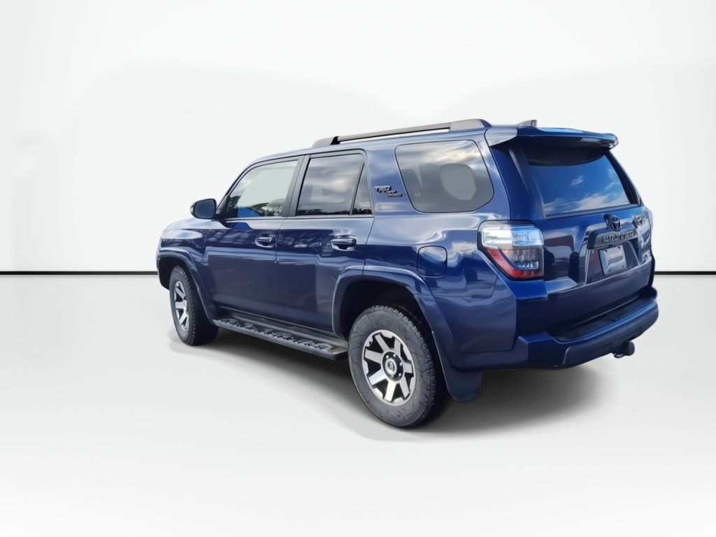 Toyota 4Runner TRD OFF ROAD | Roof | USB | Warranty to May 2022 2022 à Saint John, Nouveau-Brunswick - 7 - w1024h768px
