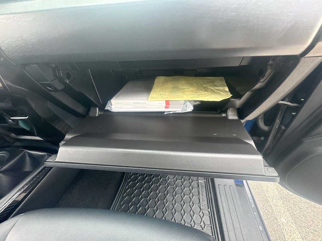 2023 Toyota 4Runner TRD SPORT | Cam | USB | Warranty to 2028 in Saint John, New Brunswick - 43 - w1024h768px