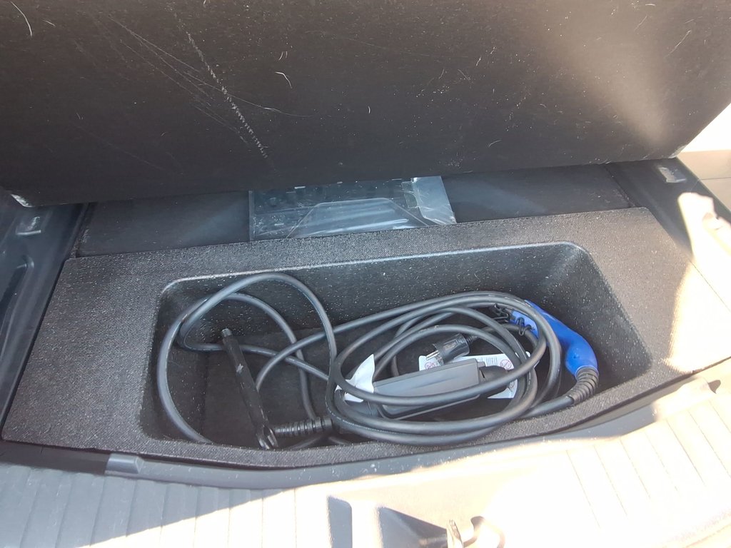 2023 Toyota bZ4X XLE | Roof | Cam | USB | Warranty to 2028 in Saint John, New Brunswick - 38 - w1024h768px