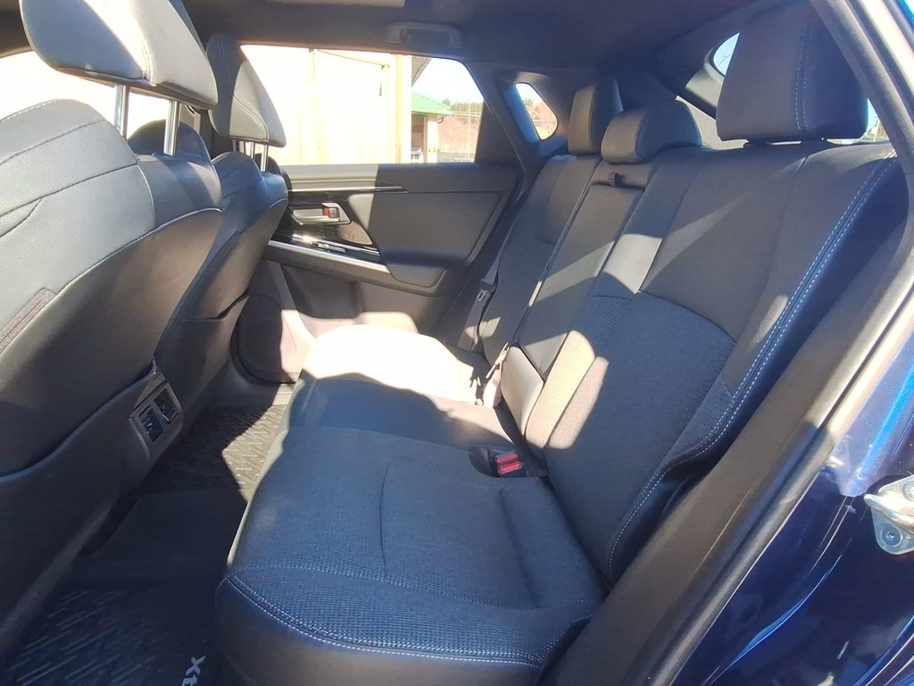 2023 Toyota bZ4X XLE | Roof | Cam | USB | Warranty to 2028 in Saint John, New Brunswick - 32 - w1024h768px