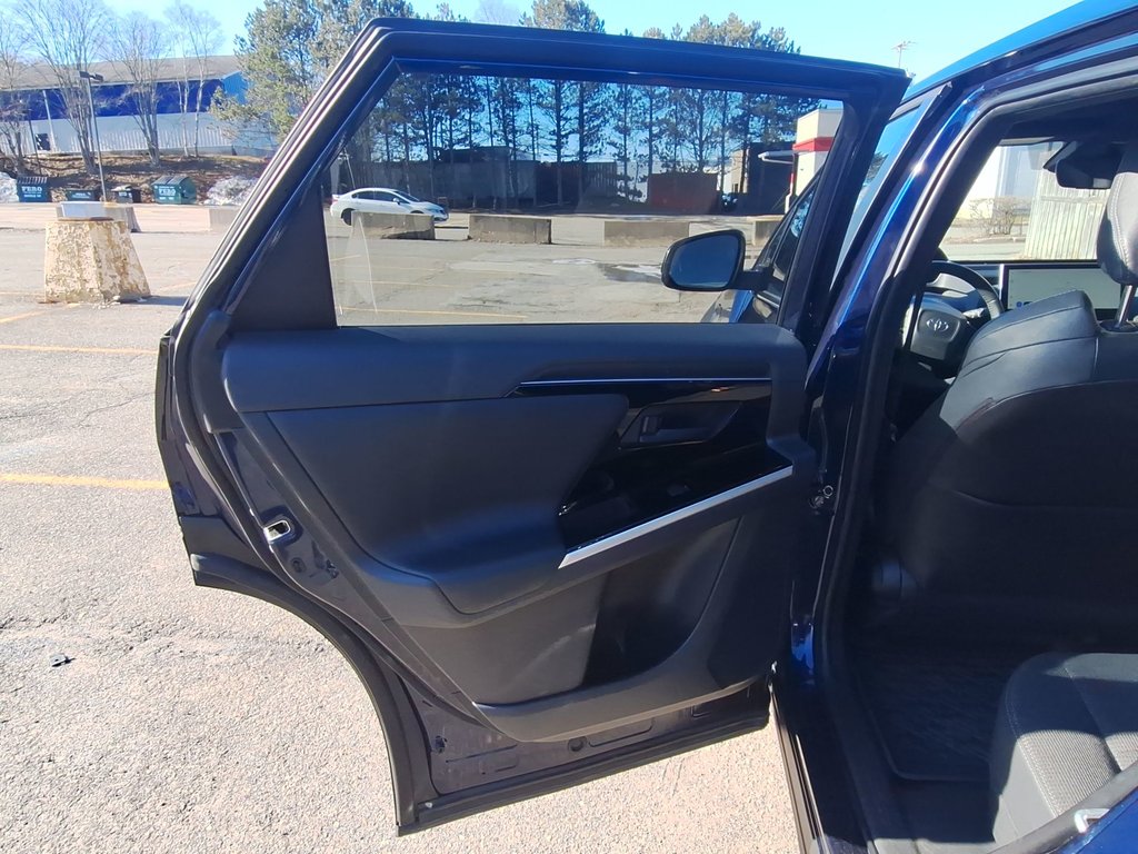 2023 Toyota bZ4X XLE | Roof | Cam | USB | Warranty to 2028 in Saint John, New Brunswick - 35 - w1024h768px