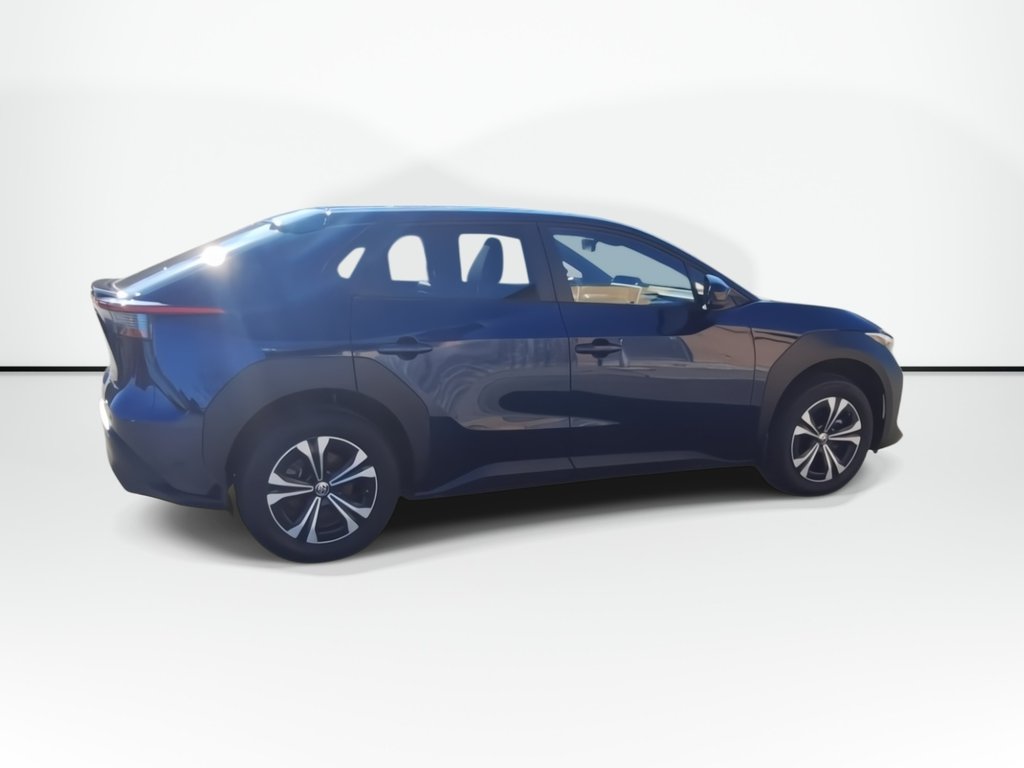2023 Toyota bZ4X XLE | Roof | Cam | USB | Warranty to 2028 in Saint John, New Brunswick - 8 - w1024h768px