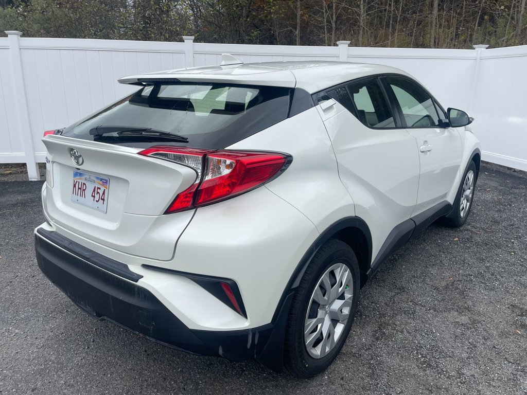 2021 Toyota C-HR LE | CAM | USB | Apple CarPlay in Saint John, New Brunswick - 3 - w1024h768px