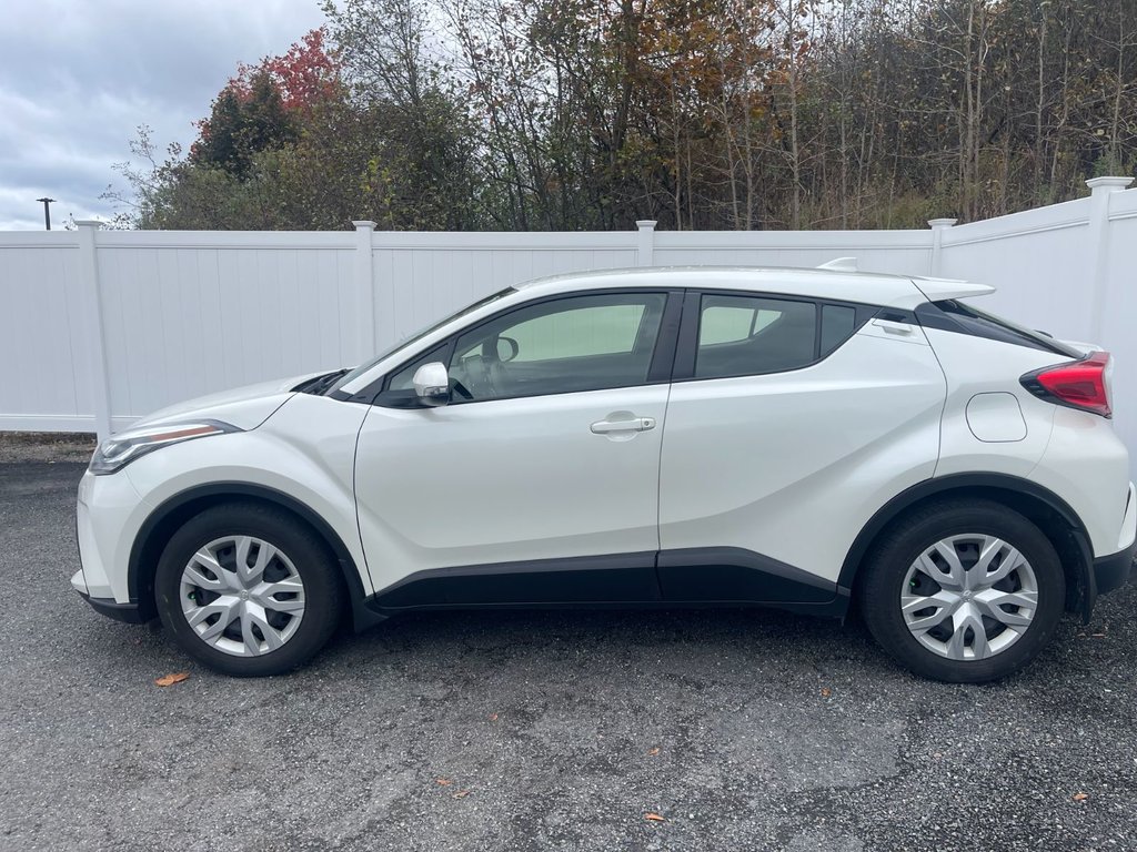 2021 Toyota C-HR LE | CAM | USB | Apple CarPlay in Saint John, New Brunswick - 6 - w1024h768px