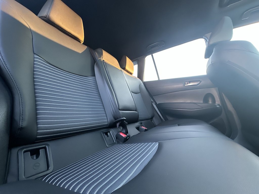 2024 Toyota Corolla Cross XSE Hybrid AWD | Cam | USB | Warranty to 2029 in Saint John, New Brunswick - 39 - w1024h768px