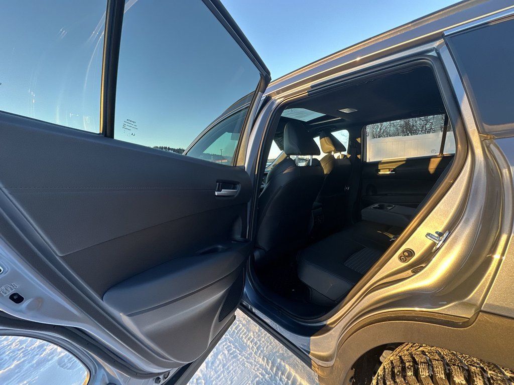 2024 Toyota Corolla Cross XSE Hybrid AWD | Cam | USB | Warranty to 2029 in Saint John, New Brunswick - 34 - w1024h768px