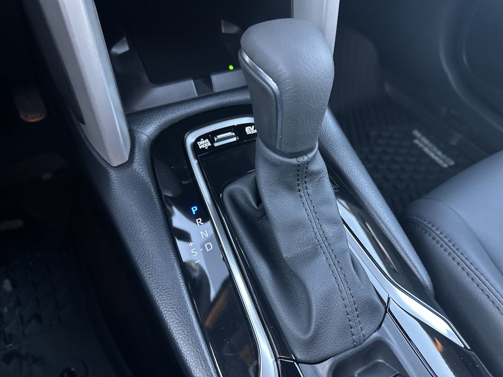 2024 Toyota Corolla Cross XSE Hybrid AWD | Cam | USB | Warranty to 2029 in Saint John, New Brunswick - 28 - w1024h768px