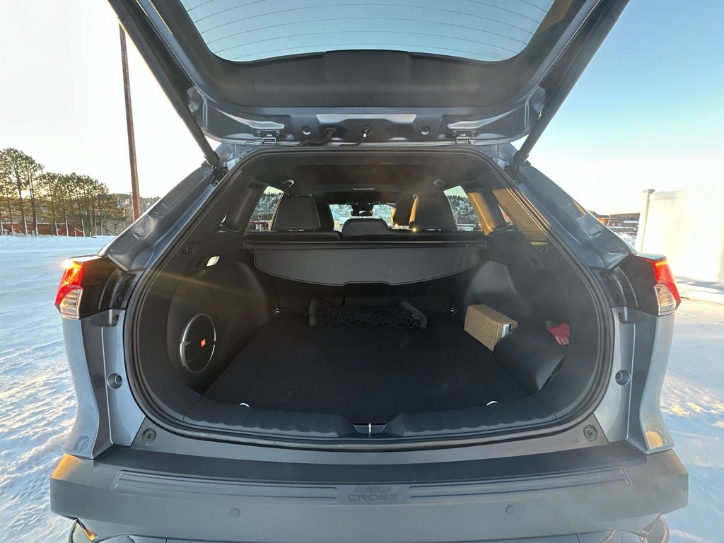 2024 Toyota Corolla Cross XSE Hybrid AWD | Cam | USB | Warranty to 2029 in Saint John, New Brunswick - 35 - w1024h768px