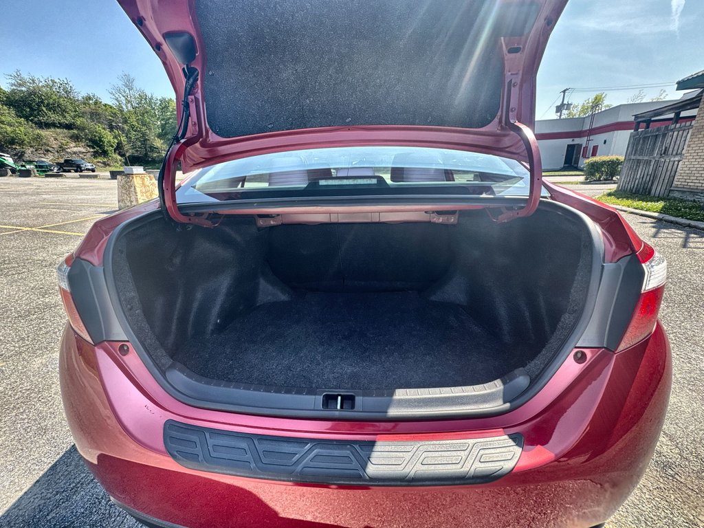 2014 Toyota Corolla LE | USB in Saint John, New Brunswick - 36 - w1024h768px