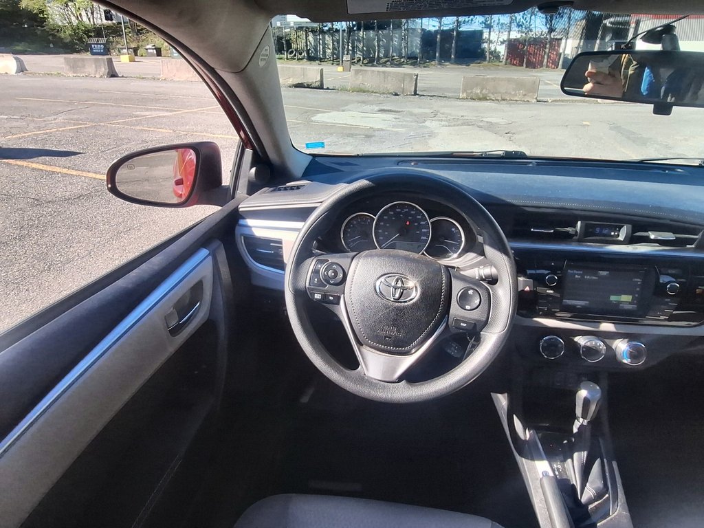 2014 Toyota Corolla LE | USB in Saint John, New Brunswick - 17 - w1024h768px