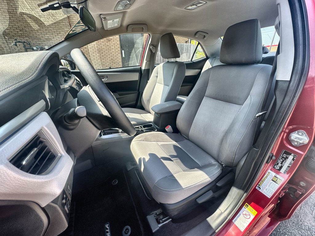 2014 Toyota Corolla LE | USB in Saint John, New Brunswick - 11 - w1024h768px