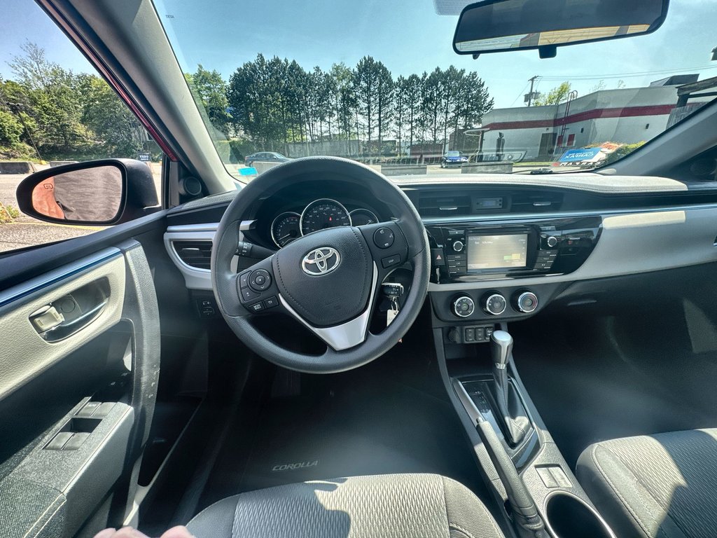 2014 Toyota Corolla LE | USB in Saint John, New Brunswick - 12 - w1024h768px