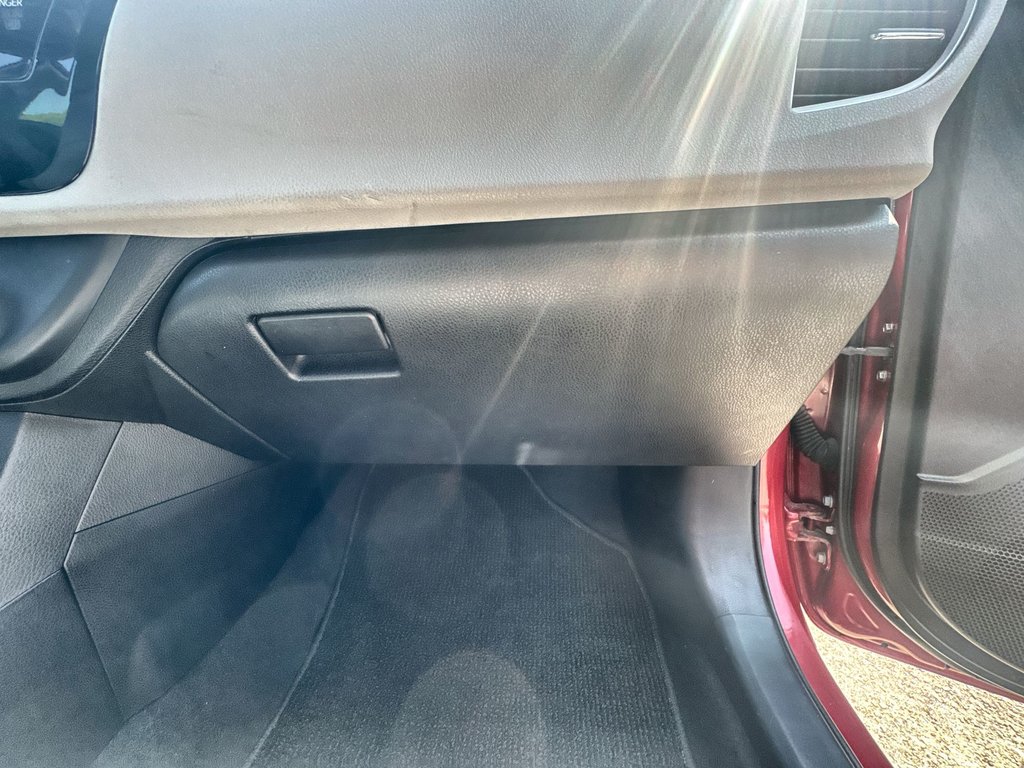 2014 Toyota Corolla LE | USB in Saint John, New Brunswick - 44 - w1024h768px
