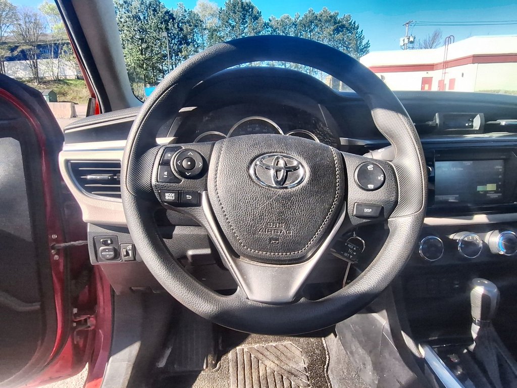 2014 Toyota Corolla LE | USB in Saint John, New Brunswick - 12 - w1024h768px