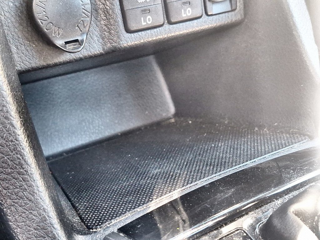 2014 Toyota Corolla LE | USB in Saint John, New Brunswick - 28 - w1024h768px