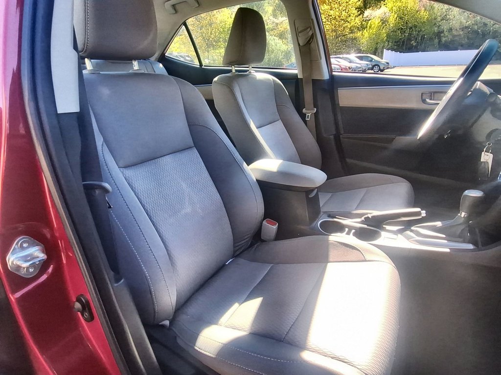 2014 Toyota Corolla LE | USB in Saint John, New Brunswick - 42 - w1024h768px