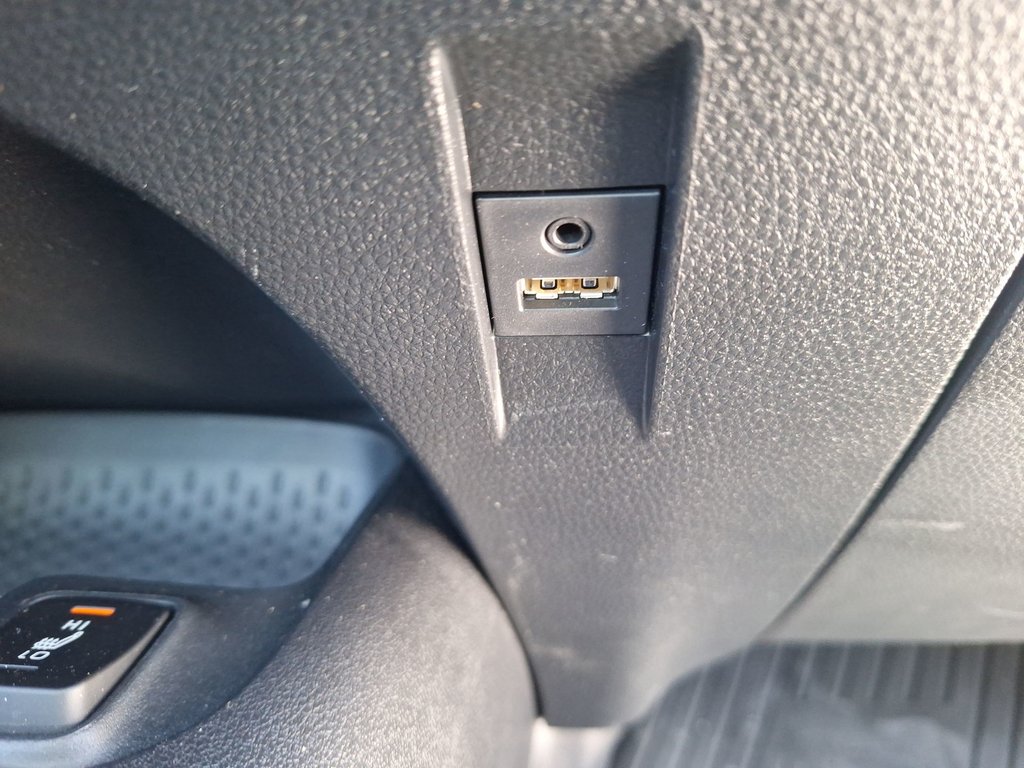 2020 Toyota Corolla in Antigonish, Nova Scotia - 45 - w1024h768px