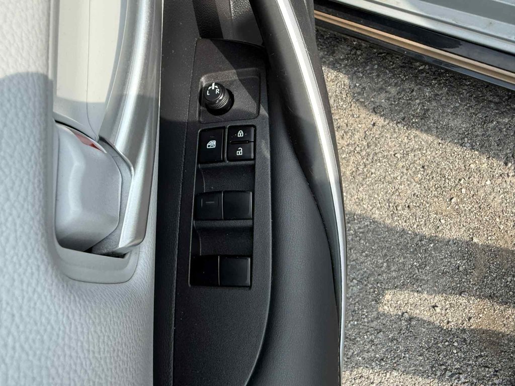 2021 Toyota Corolla APEX | SunRoof | HtdSeat | Warranty to 2026 in Saint John, New Brunswick - 16 - w1024h768px