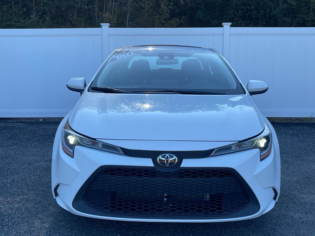 2022 Toyota Corolla LE | ROOF | CAM | USB | Warranty to 2027 in Saint John, New Brunswick - 8 - w1024h768px