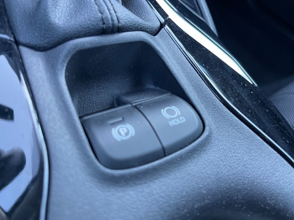 2022 Toyota Corolla LE | ROOF | CAM | USB | Warranty to 2027 in Saint John, New Brunswick - 22 - w1024h768px