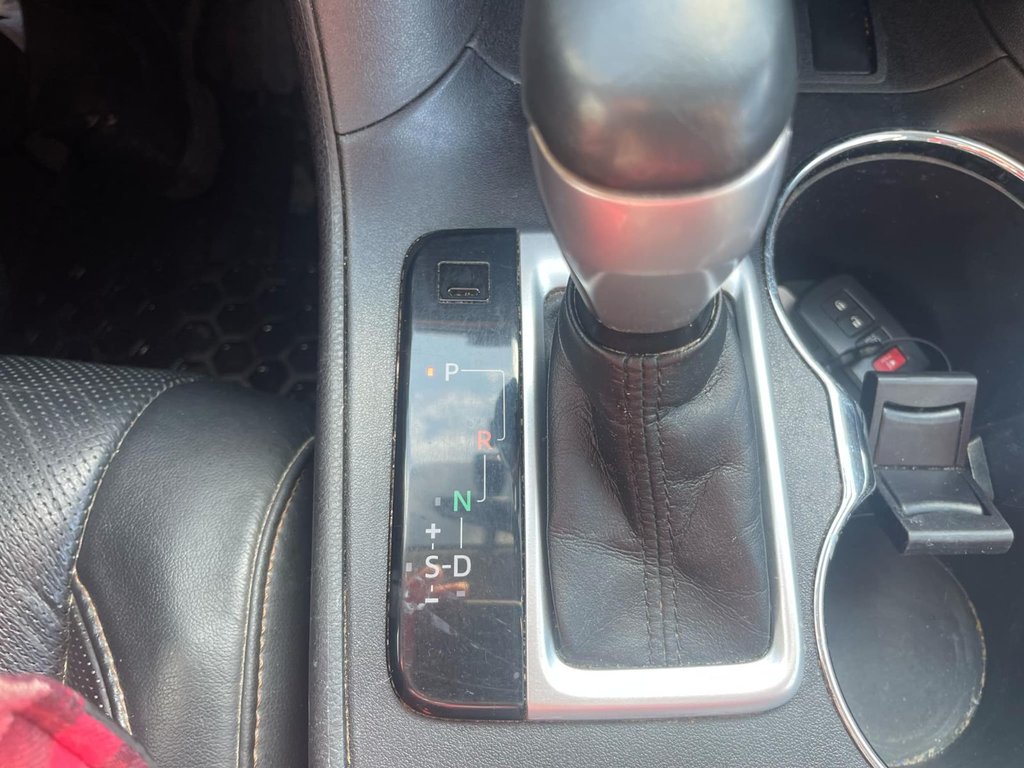 2016 Toyota Highlander hybrid in Antigonish, Nova Scotia - 33 - w1024h768px