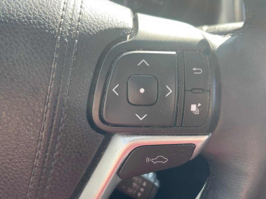 2016 Toyota Highlander hybrid in Antigonish, Nova Scotia - 22 - w1024h768px