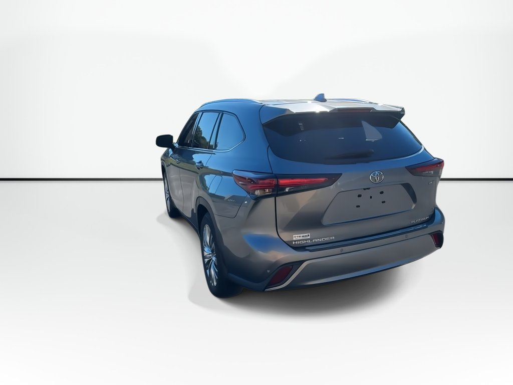 2025 Toyota Highlander Hybrid Platinum | Roof | Cam |  Warranty to 2030 in Saint John, New Brunswick - 7 - w1024h768px