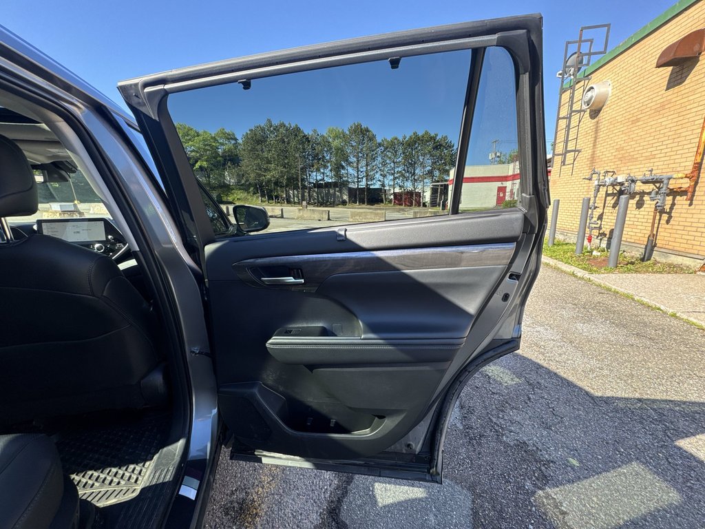 2025 Toyota Highlander Hybrid Platinum | Roof | Cam |  Warranty to 2030 in Saint John, New Brunswick - 41 - w1024h768px
