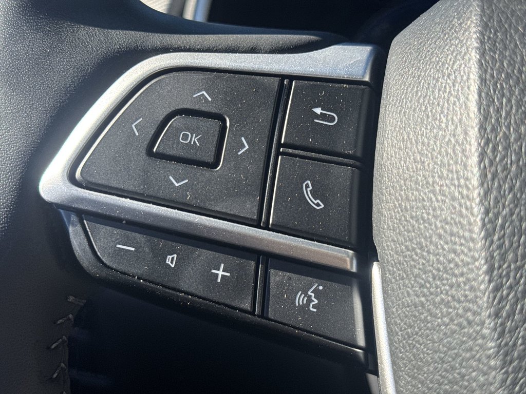 2025 Toyota Highlander Hybrid Platinum | Roof | Cam |  Warranty to 2030 in Saint John, New Brunswick - 20 - w1024h768px