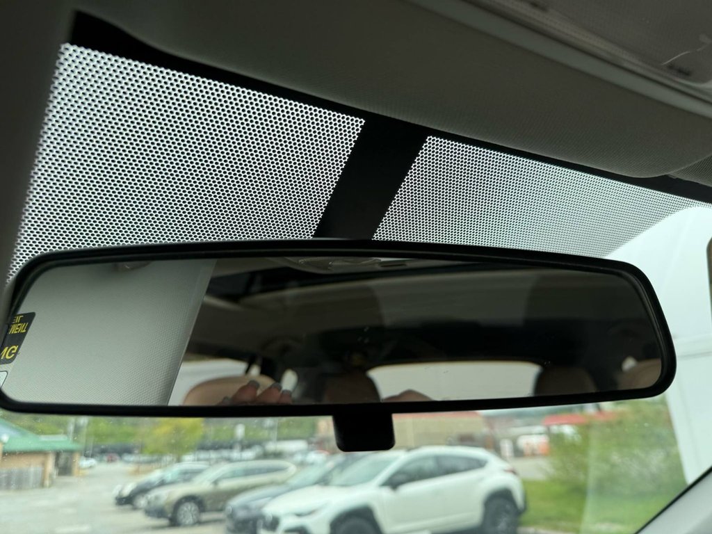 2014 Toyota RAV4 XLE | SunRoof | HtdSeat | USB | Cam in Saint John, New Brunswick - 27 - w1024h768px