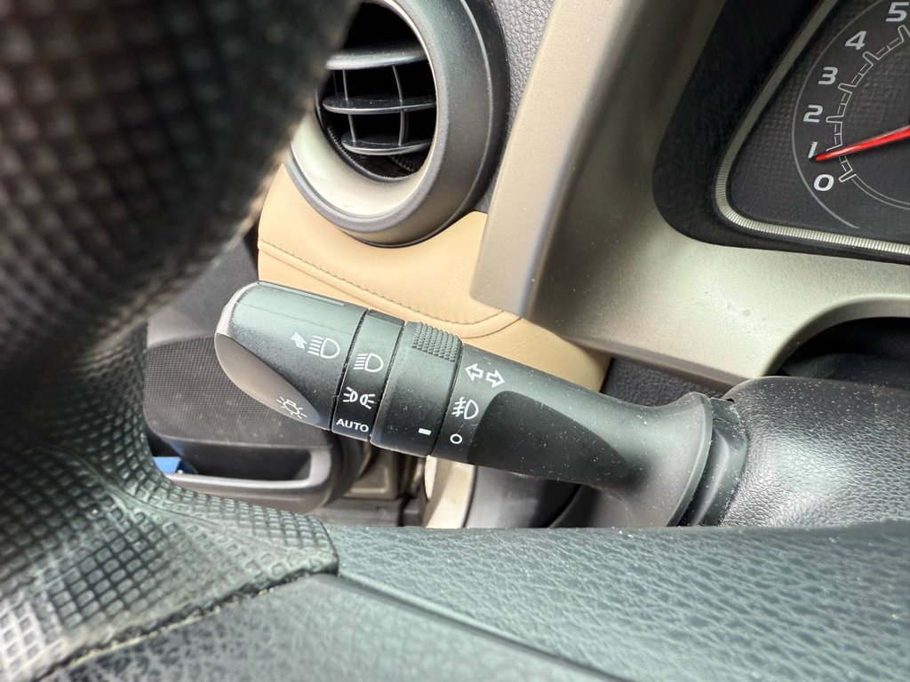 2014 Toyota RAV4 XLE | SunRoof | HtdSeat | USB | Cam in Saint John, New Brunswick - 20 - w1024h768px