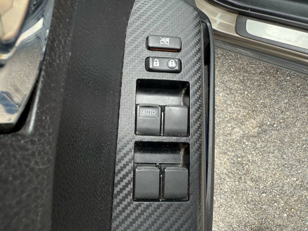2014 Toyota RAV4 XLE | SunRoof | HtdSeat | USB | Cam in Saint John, New Brunswick - 17 - w1024h768px
