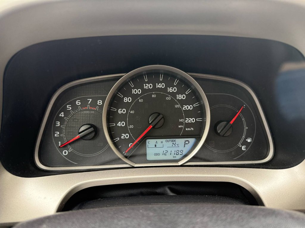 2014 Toyota RAV4 XLE | SunRoof | HtdSeat | USB | Cam in Saint John, New Brunswick - 22 - w1024h768px