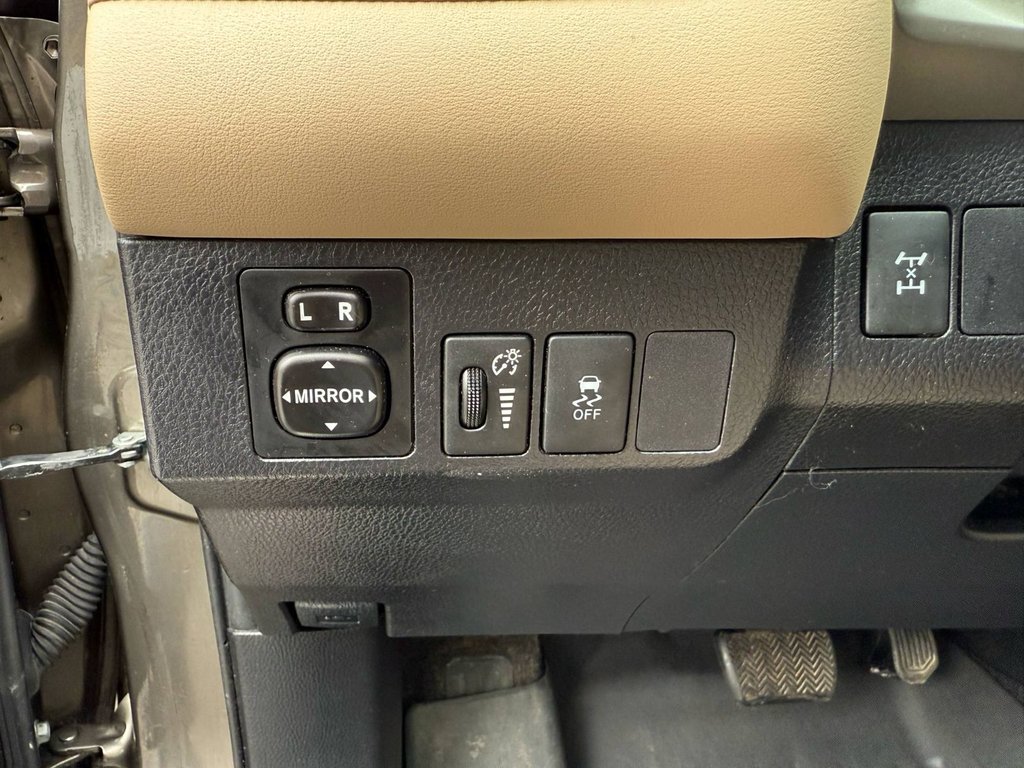 2014 Toyota RAV4 XLE | SunRoof | HtdSeat | USB | Cam in Saint John, New Brunswick - 19 - w1024h768px
