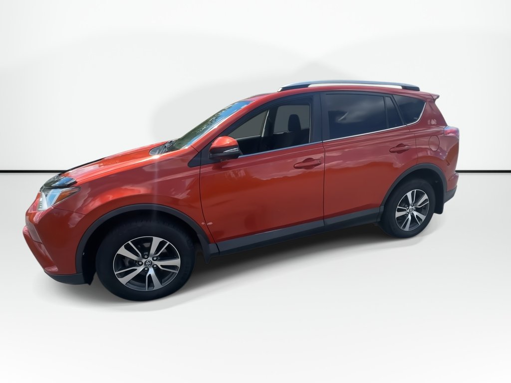 2016 Toyota RAV4 XLE | Roof | Cam | USB | Htd Seats in Saint John, New Brunswick - 5 - w1024h768px