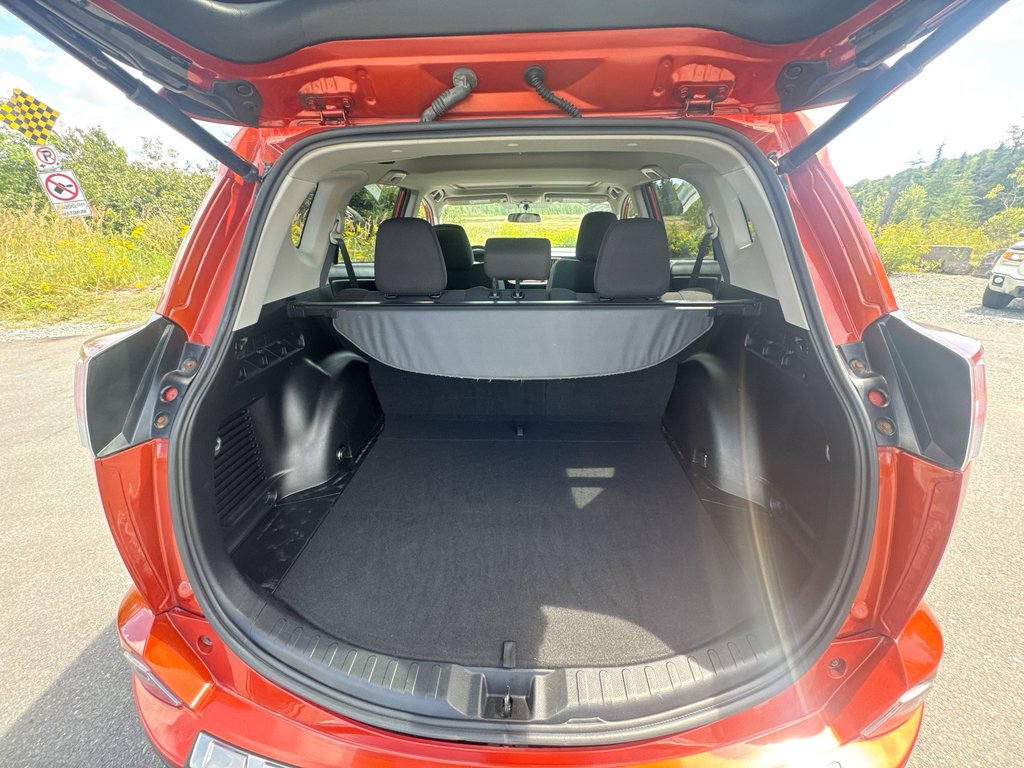 2016 Toyota RAV4 XLE | Roof | Cam | USB | Htd Seats in Saint John, New Brunswick - 36 - w1024h768px